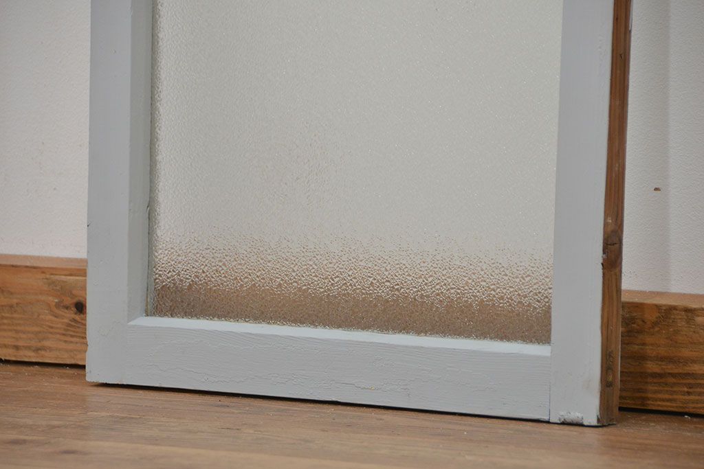 アンティーク建具　ペイント　古い洋館で使われていたダイヤガラス入りの上げ下げ窓1セット(ガラス戸)(R-012226)