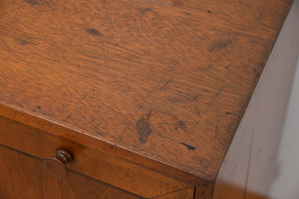 アンティーク家具　アンティーク 1950〜60年頃 上品で小振りなライティングビューロー