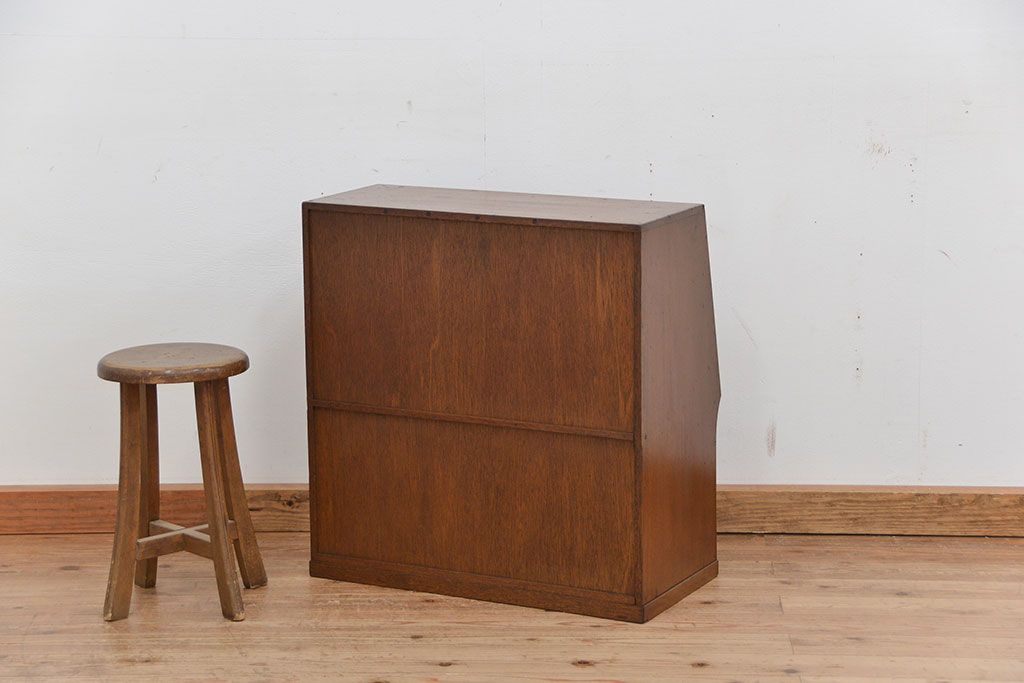 アンティーク家具　アンティーク 1950〜60年頃 上品で小振りなライティングビューロー