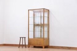 アンティーク家具　アンティーク 古いパン屋の大きな脚付き縦型ガラスケース(ショーケース)