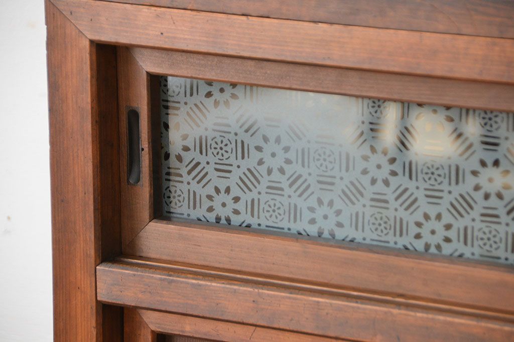 アンティーク家具　古民具・骨董 味わい深い時代箪笥収納棚(帳場箪笥)