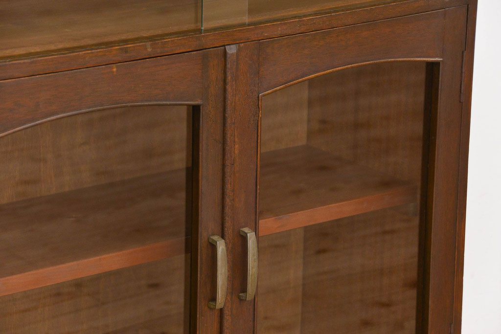 レトロ家具　昭和レトロ ガラス引き戸の本箱(収納棚)