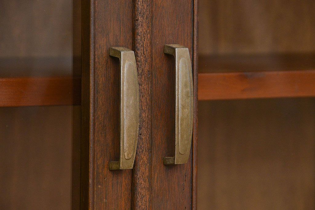 レトロ家具　昭和レトロ ガラス引き戸の本箱(収納棚)