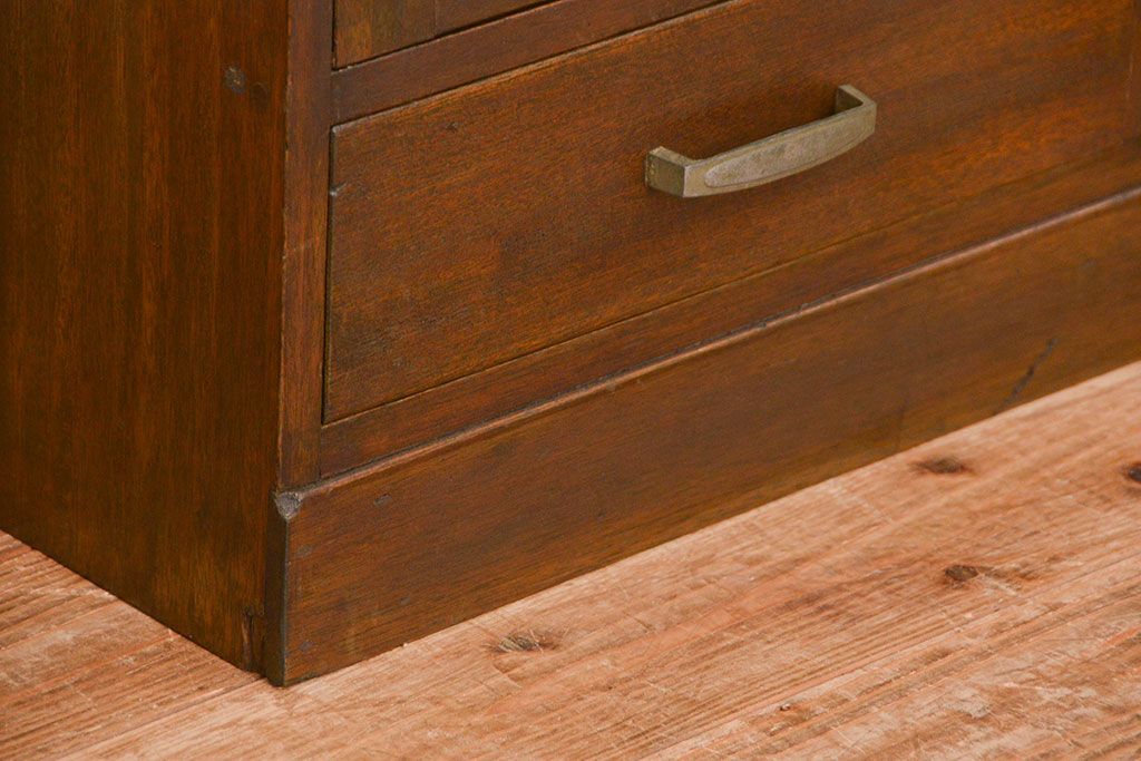 レトロ家具　昭和レトロ ガラス引き戸の本箱(収納棚)