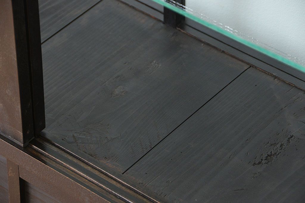 アンティーク家具　アンティーク 古いタバコ屋のシックな薄型ガラスケース(ショーケース)