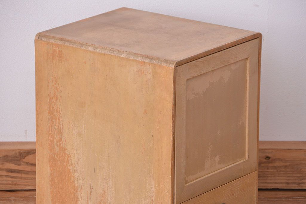 レトロ家具　昭和レトロ　ネームプレート付き!木製シャッター付きのアンティーク小引き出し