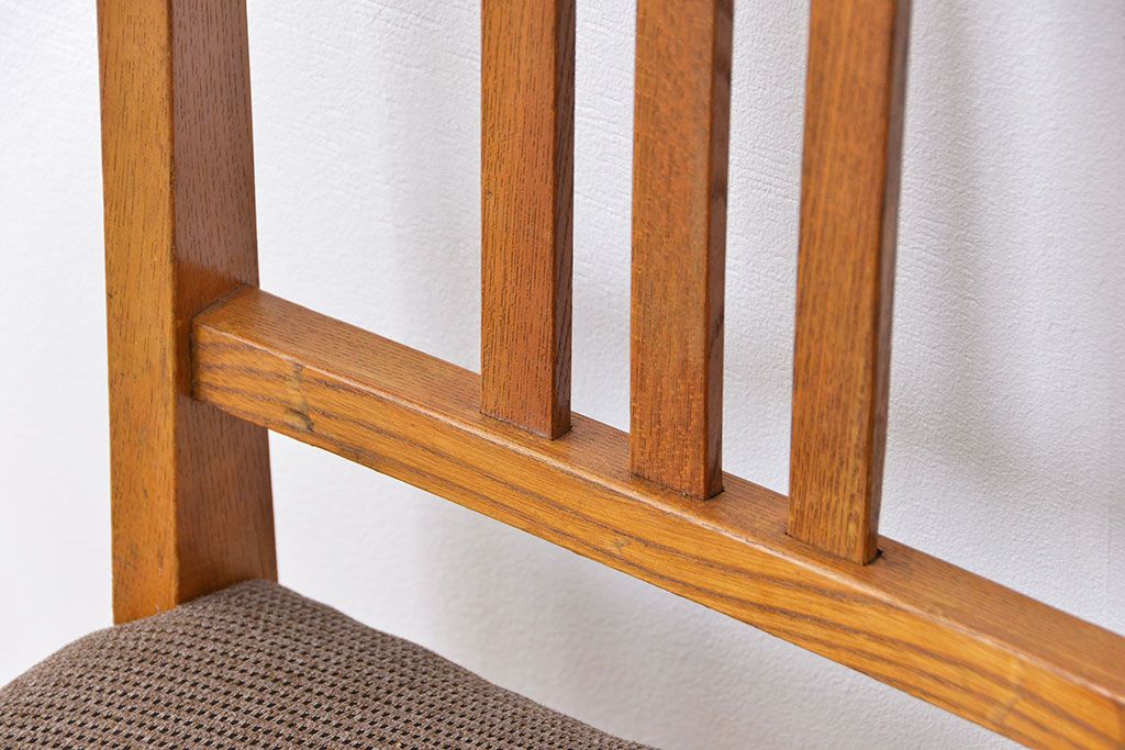 レトロ家具　昭和レトロ 古い欅材のシンプルな椅子(1)(チェア、イス)