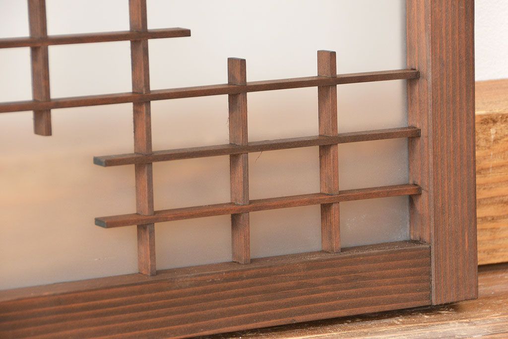 アンティーク 古い木の小振りな組子欄間(明り取り)