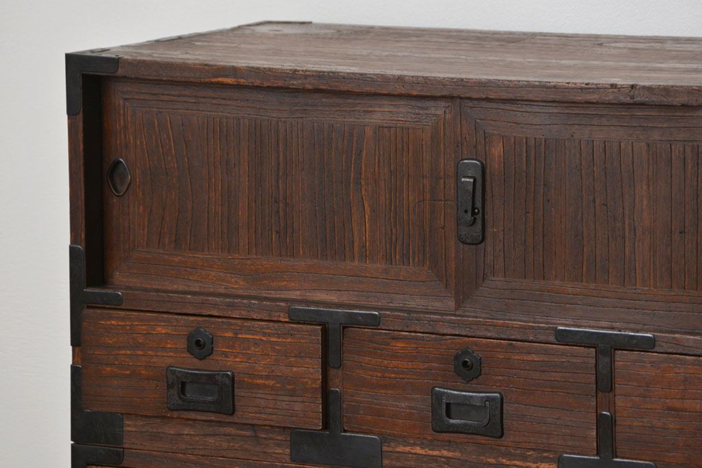 アンティーク家具　アンティーク ☆モダンデザインの二段重ね時代箪笥