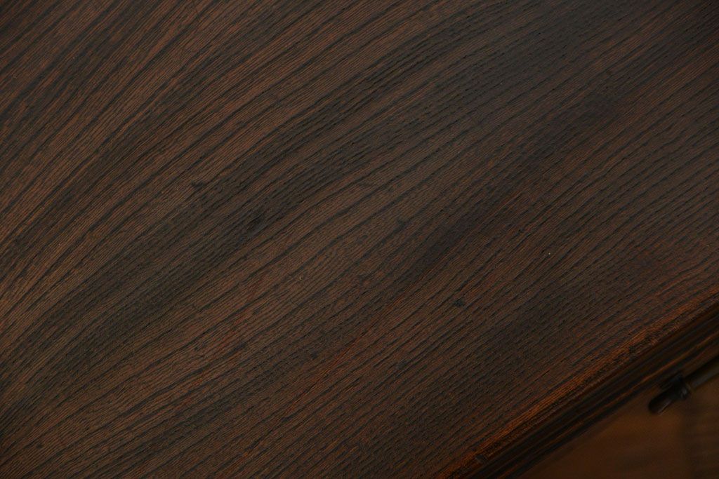 レトロ家具　昭和レトロ 古い欅材の小さな机(テーブル)