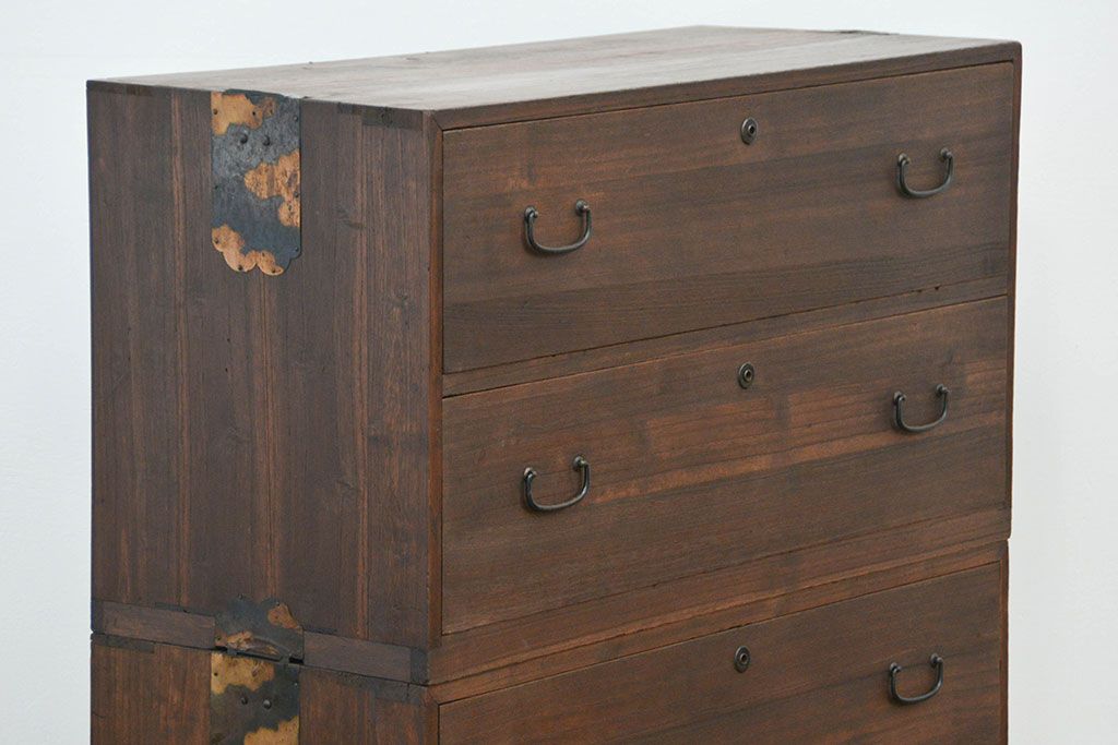 レトロ家具　昭和レトロ ☆シンプルな二段重ね箪笥(チェスト)