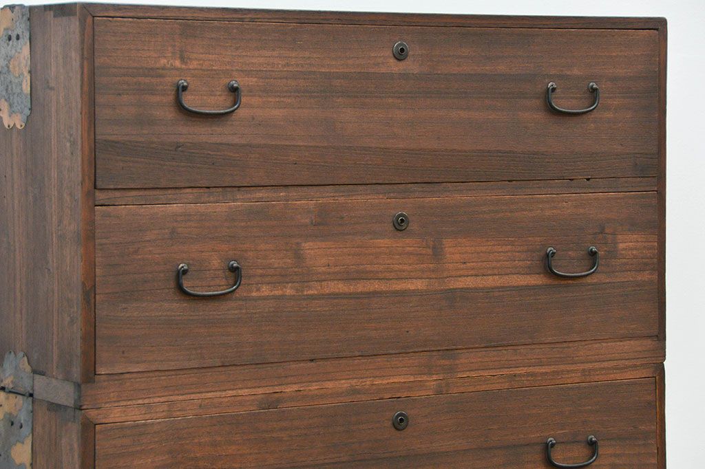 レトロ家具　昭和レトロ ☆シンプルな二段重ね箪笥(チェスト)