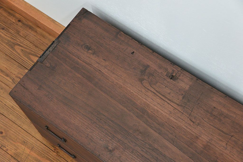 レトロ家具　昭和レトロ ☆シンプルな二段重ね箪笥(チェスト)