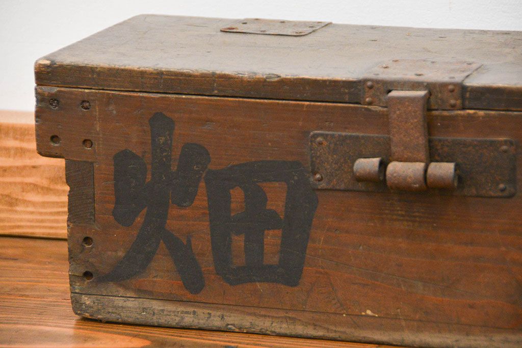 アンティーク雑貨　江戸期　使い込まれた千両箱(銭箱、銭函)　　