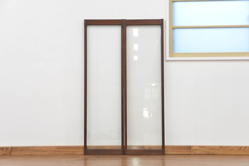 アンティーク シンプルな縦長ガラス戸2枚セット(引き戸、建具、窓)　