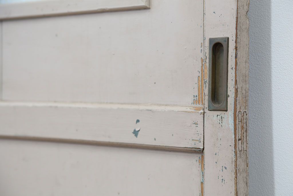 昭和レトロ ペンキのはげたシンプルな引き戸1枚(建具、ガラス戸、板戸)