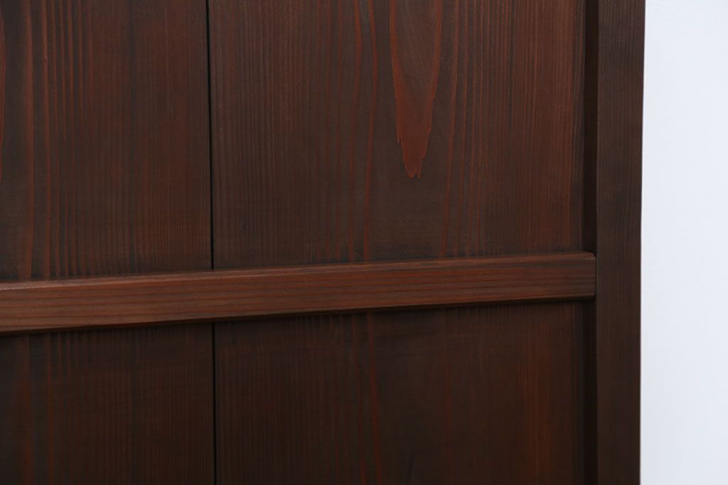 アンティーク 古い木のシンプルな扉(ドア、和風扉)
