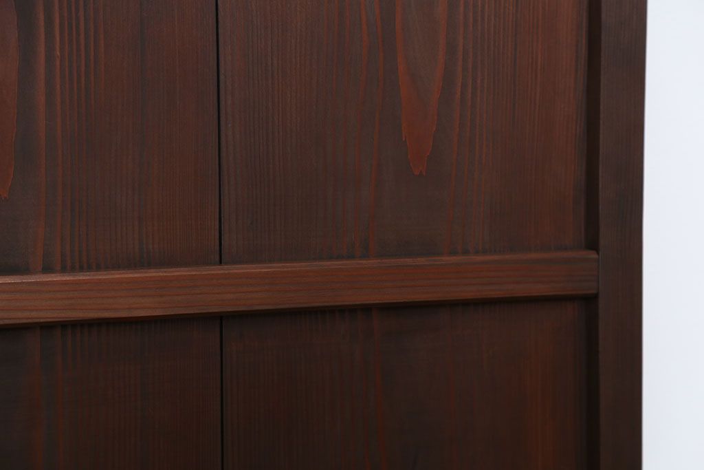 アンティーク 古い木のシンプルな扉(ドア、和風扉)