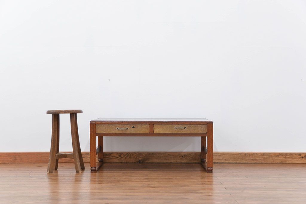 レトロ家具　昭和レトロ 古い木の文机(テーブル、作業台)
