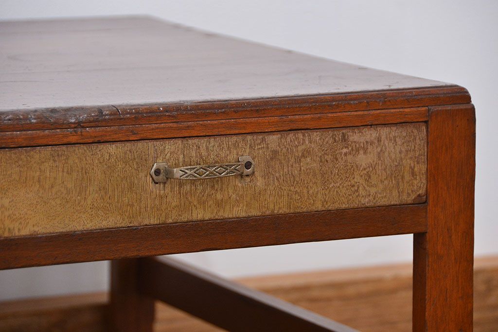 レトロ家具　昭和レトロ 古い木の文机(テーブル、作業台)