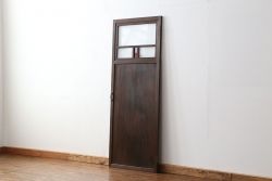 大正ロマン　大判杉材一枚板　上質な作りの色ガラス入り和風扉(ドア、建具)