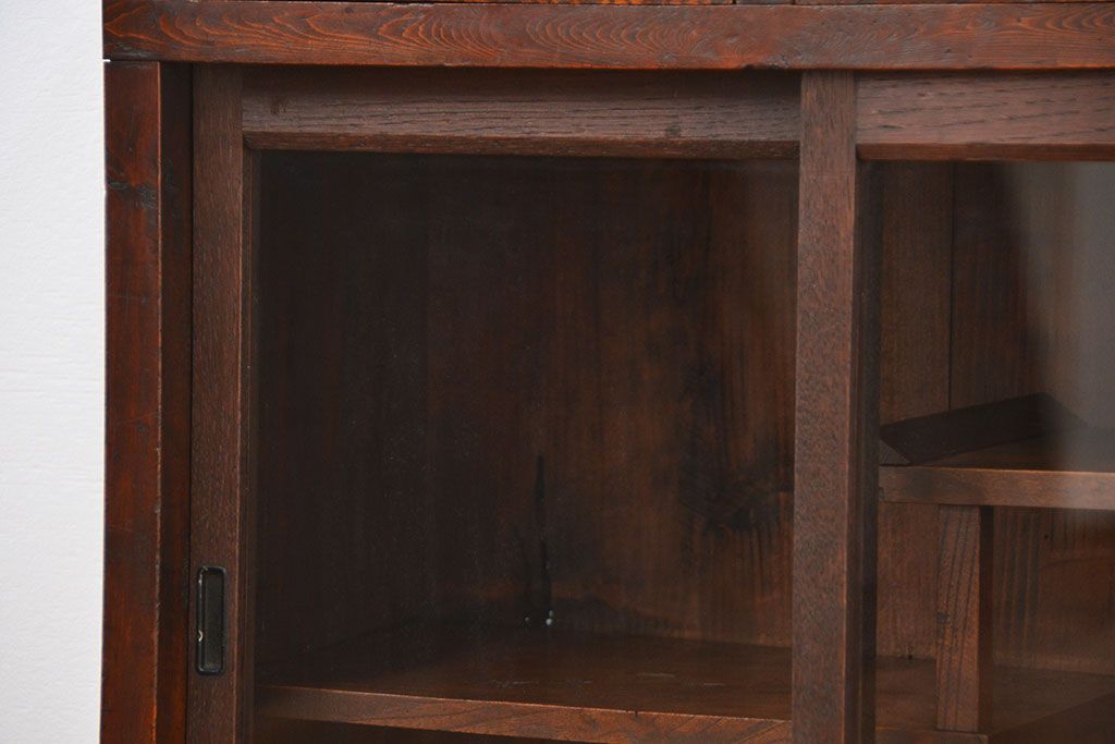 昭和レトロ 前面欅材の茶箪笥(収納棚、戸棚、和風家具)