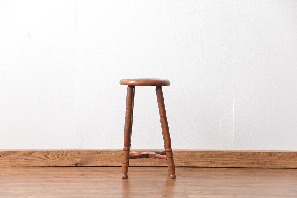 アンティーク家具　アンティーク あめ色の使い込まれたかわいいスツール(丸椅子)
