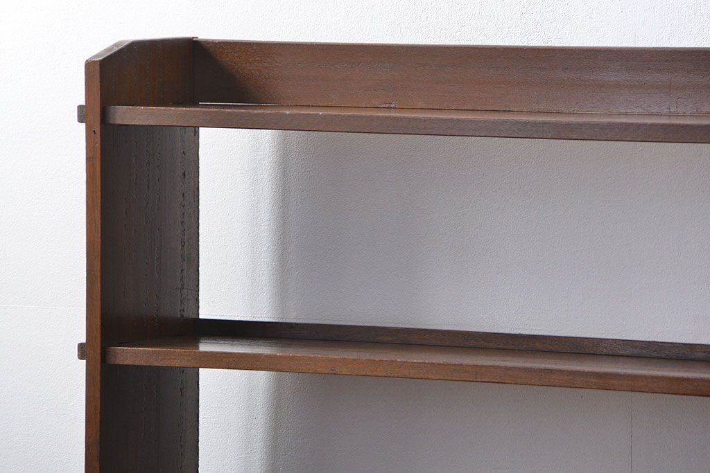 レトロ家具　昭和レトロ ★シンプルな楔(くさび)式本棚(飾り棚/ブックシェルフ/陳列棚)