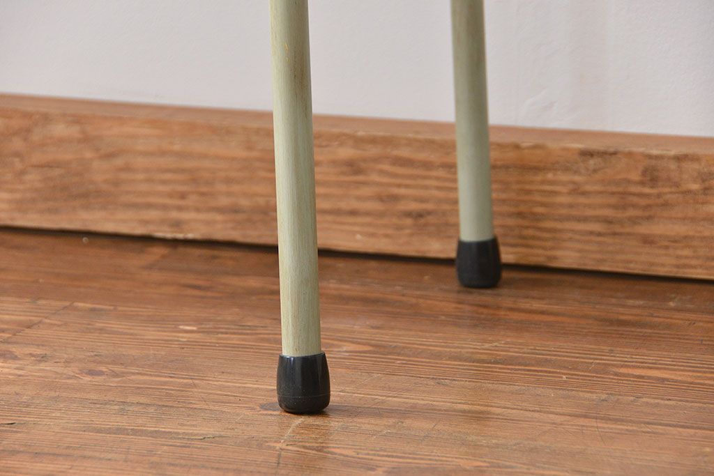 アンティーク家具　アンティーク ☆天板一枚板 使い込まれた古材天板の鉄脚テーブル(5)(デスク/作業台/机)