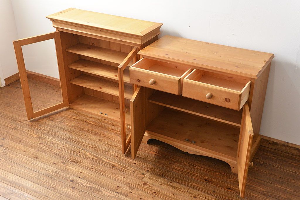 中古　ペニーワイズ　パイン材カップボード(中)定価約20万円(食器棚、キャビネット、カップボード)