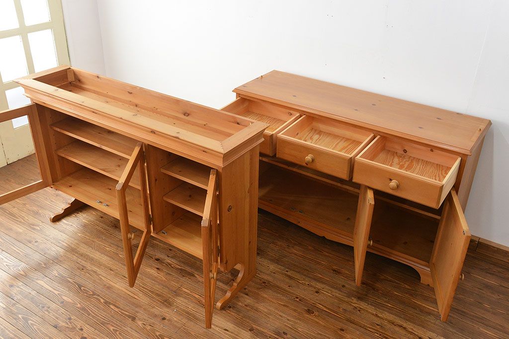 中古　ペニーワイズ　パイン材カップボード(大)定価約36万円(食器棚、キャビネット、カップボード)