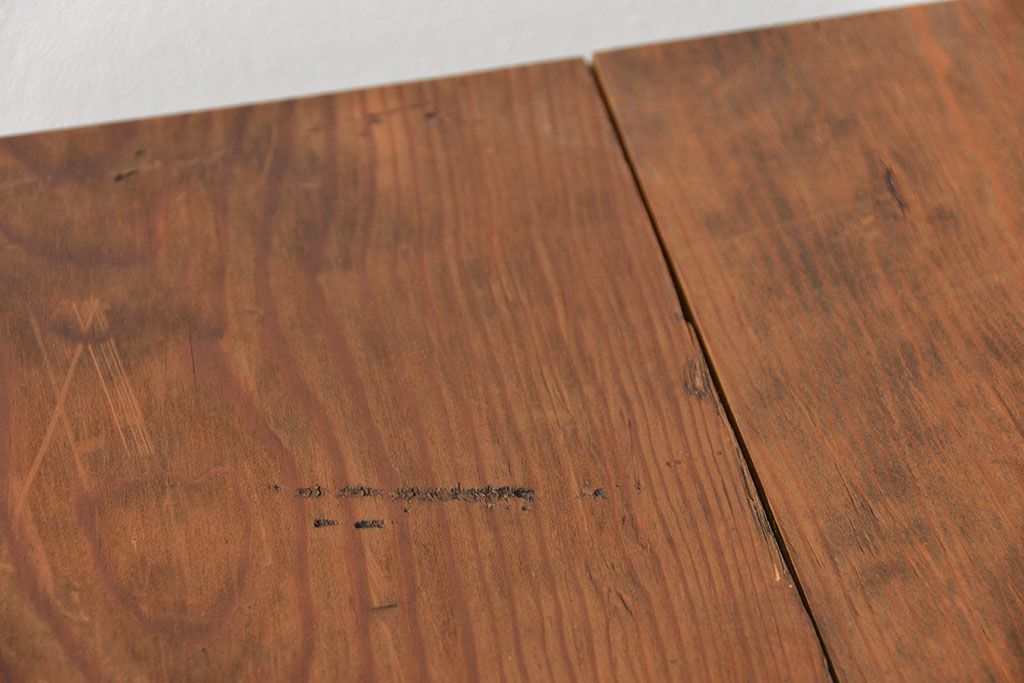 アンティーク家具　アンティーク 古材天板の鉄枠付き 大きな鉄脚テーブル(2)(作業台・デスク・陳列台・机)