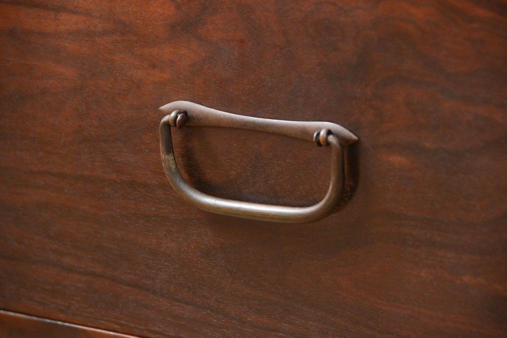 アンティーク家具　古民具・骨董 前面縞黒檀の上品な時代箪笥(チェスト、タンス)