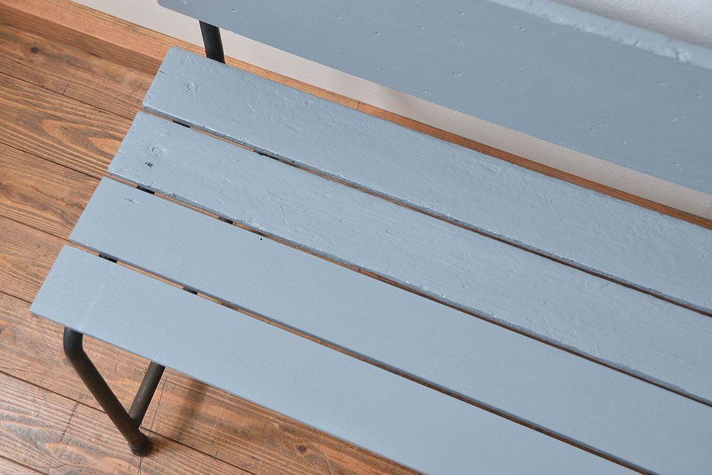 レトロ家具　昭和レトロ 古い鉄脚のペイントベンチ(長椅子、イス)