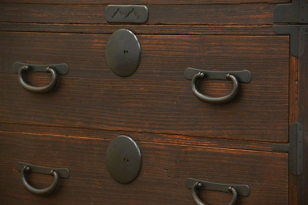 アンティーク家具　アンティーク 味わい深い二段重ね時代箪笥(たんす、タンス)