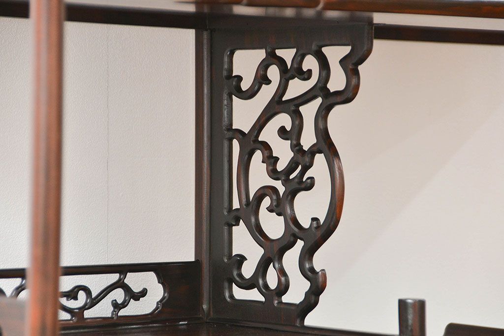 アンティーク家具　古民具・骨董 重厚な黒檀飾り棚(唐木、茶棚、時代箪笥)　