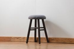 アンティーク家具　アンティーク 古い栗材のかわいい丸スツール(椅子、イス)　