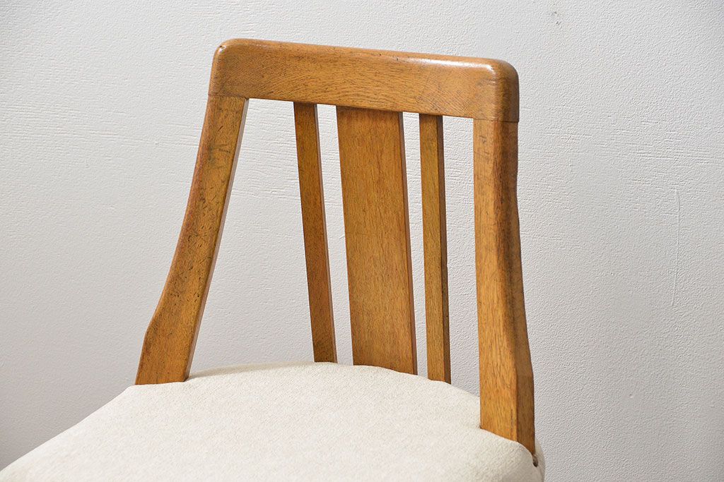 レトロ家具　昭和レトロ 古いナラ材のかわいい回転イス(椅子、イス)　