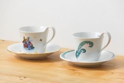 アンティーク雑貨　中古 ロイヤルコペンハーゲン(Royal Copenhagen) ジングルベル　カップ&ソーサー2客