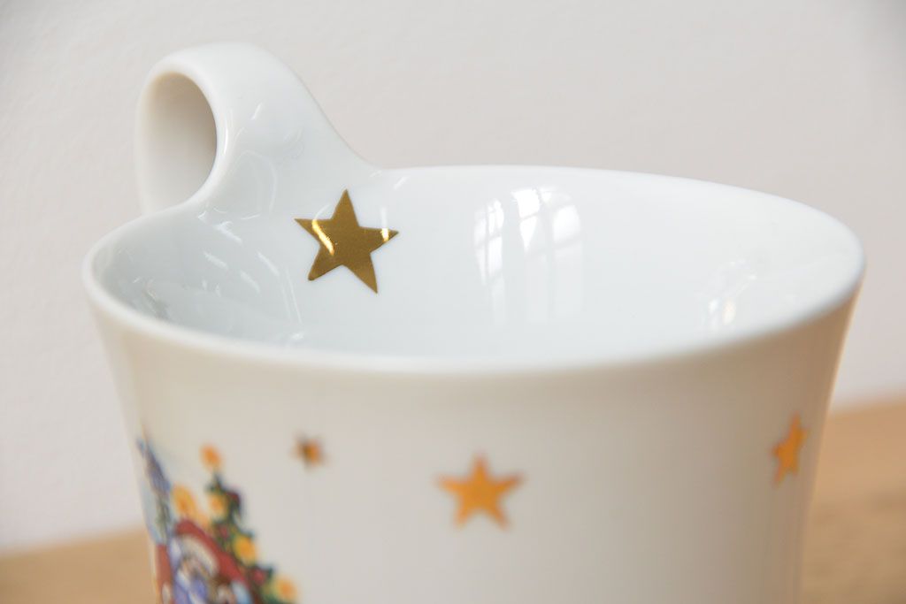 アンティーク雑貨　中古 ロイヤルコペンハーゲン(Royal Copenhagen) ジングルベル　カップ&ソーサー2客