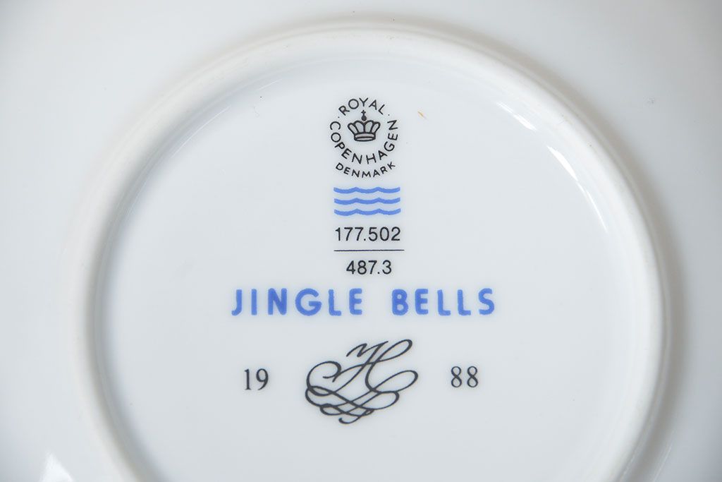 アンティーク雑貨　中古 ロイヤルコペンハーゲン(Royal Copenhagen) ジングルベル　カップ&ソーサー2客
