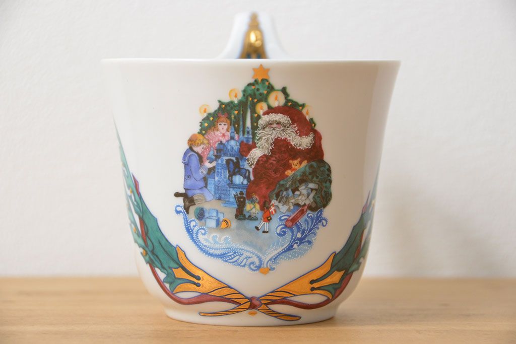 アンティーク雑貨　中古 ロイヤルコペンハーゲン(Royal Copenhagen) ジングルベル　カップ&ソーサー2客