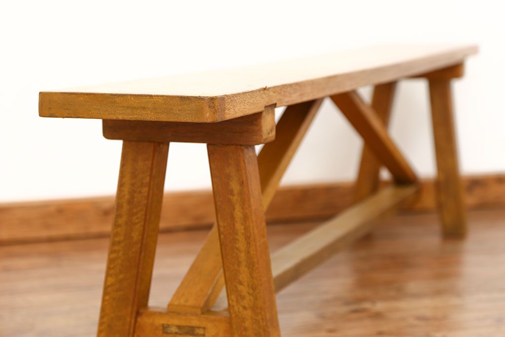 レトロ家具　昭和レトロ 古い木の長椅子(1)(ベンチ、長イス)