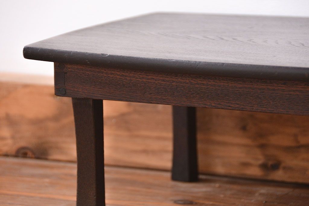 レトロ家具　昭和レトロ 古い木の小さな変わり型ちゃぶ台(テーブル、机)