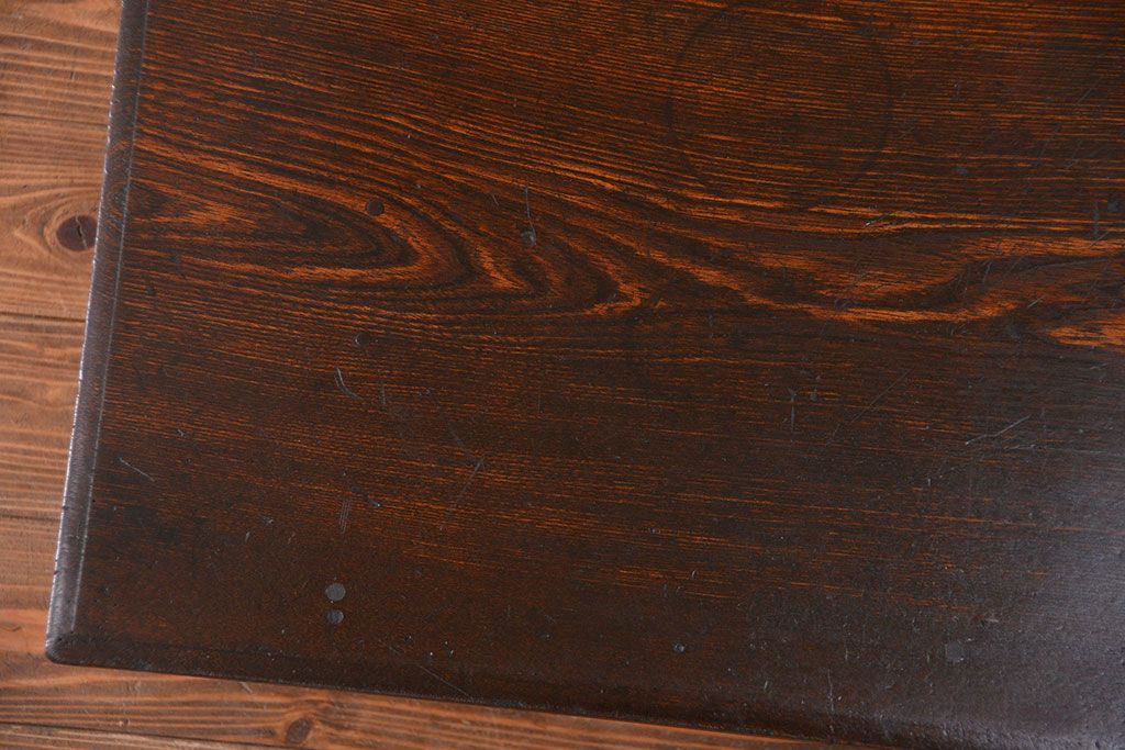 アンティーク家具　大正ロマン 古い栓材のかわいいアンティークテーブル(机、在宅ワーク、在宅用作業台、デスク)