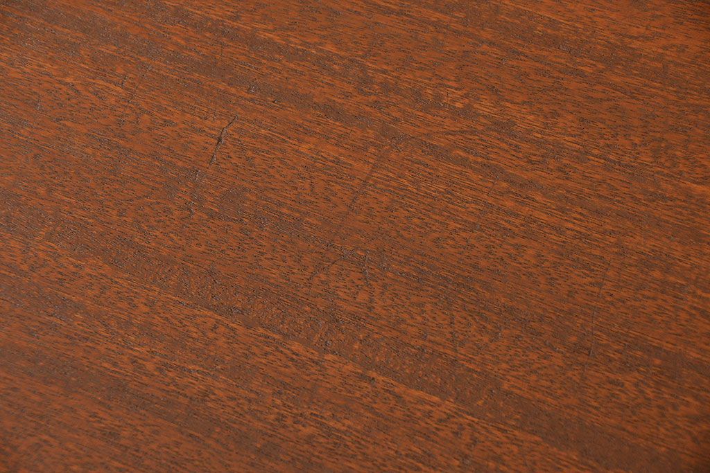 レトロ家具　アンティーク 天板一枚板!古材を使ったレトロなスクエア型センターテーブル(小)(1)