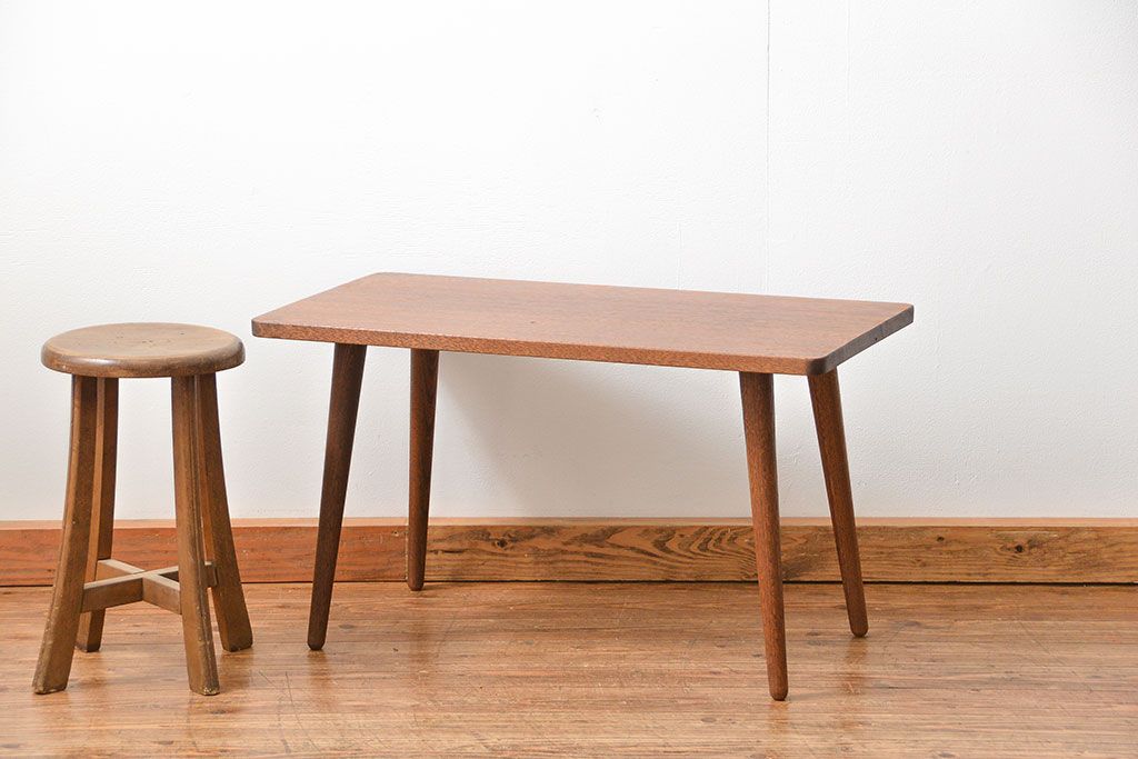 レトロ家具　ラフジュ工房オリジナル 天板一枚板!古材を使ったレトロなスクエア型センターテーブル(小)(2)