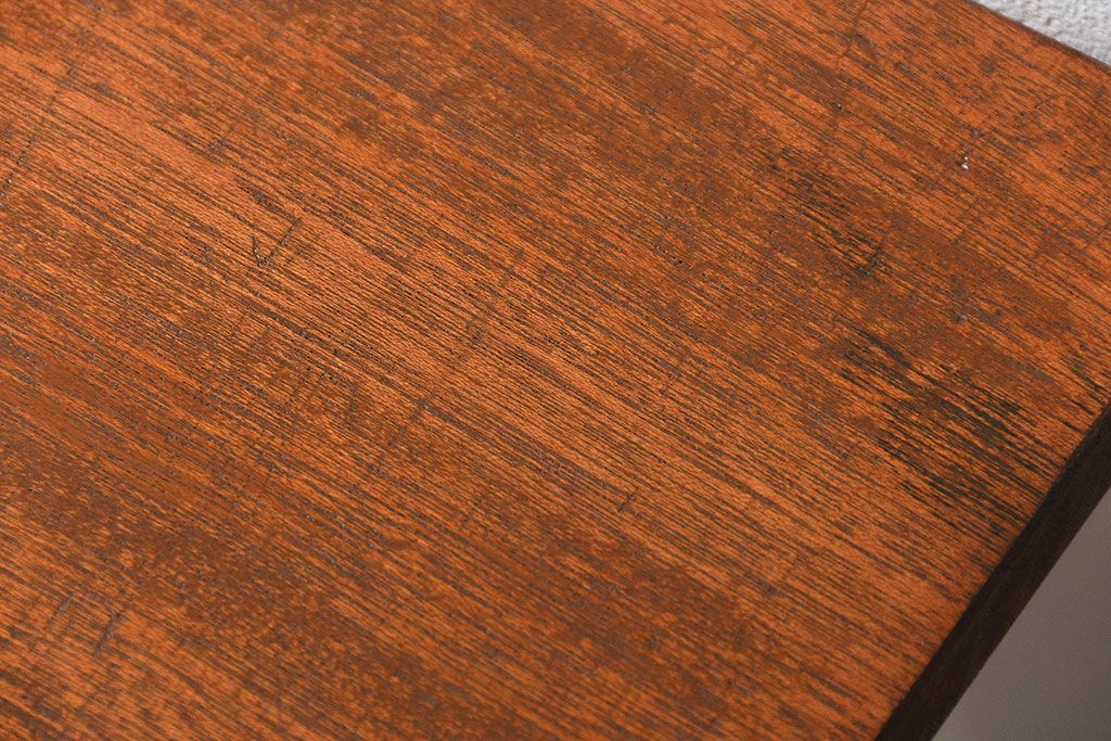 レトロ家具　ラフジュ工房オリジナル 天板一枚板!古材を使ったレトロなスクエア型センターテーブル(小)(4)