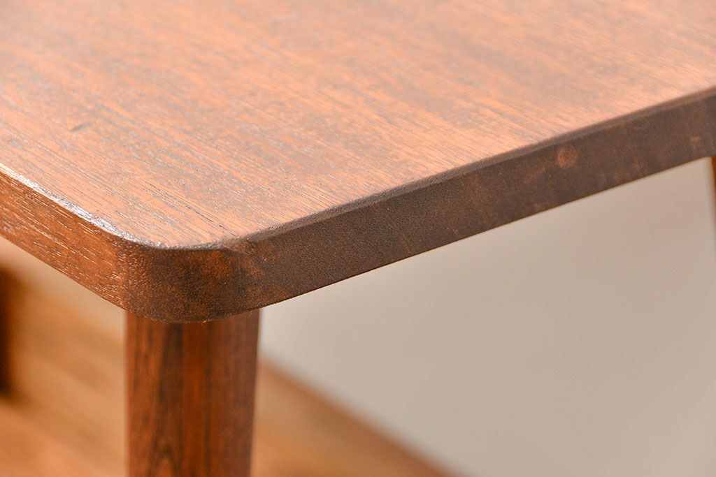 レトロ家具　ラフジュ工房オリジナル 天板一枚板!古材を使ったレトロなスクエア型センターテーブル(小)(4)