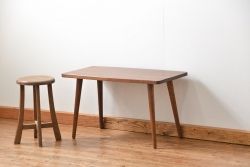 レトロ家具　昭和レトロ 天板一枚板!古材を使った緩やかな曲線センターテーブル(1)
